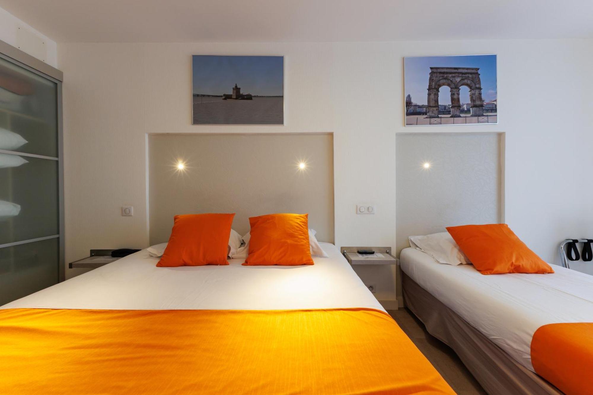 Logis Hotel Le Rochelois La Rochelle  Exteriör bild