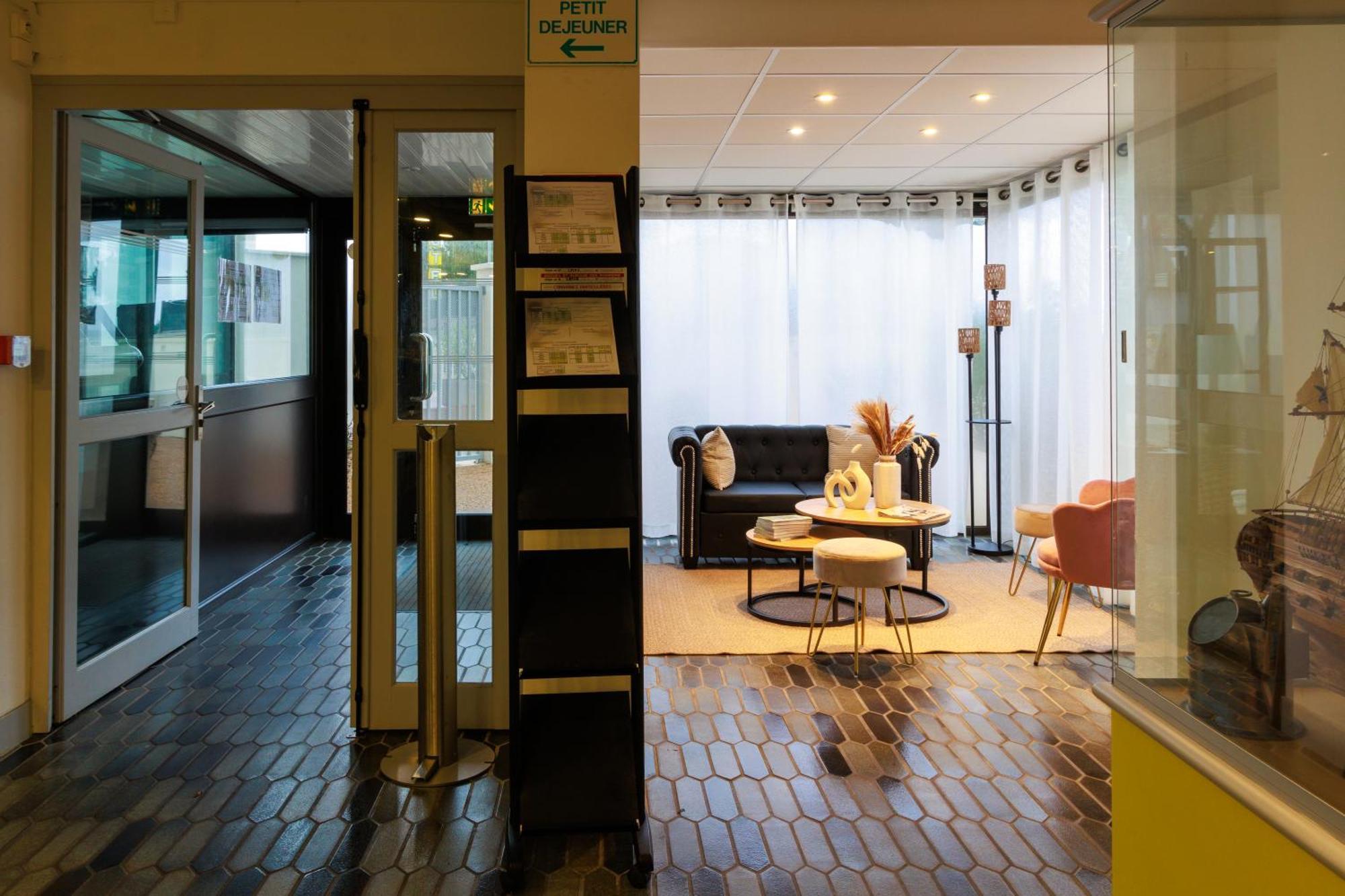 Logis Hotel Le Rochelois La Rochelle  Exteriör bild