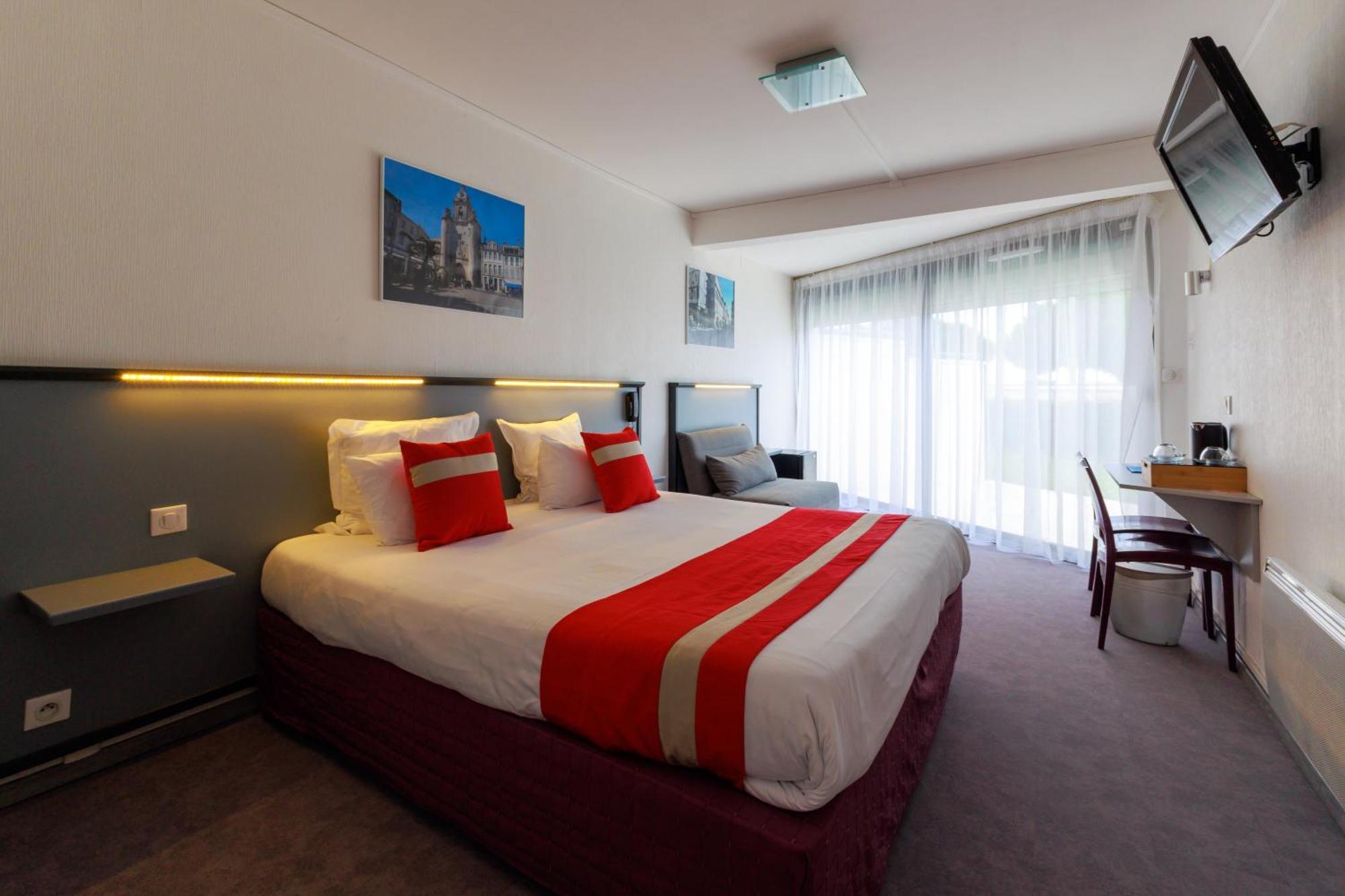 Logis Hotel Le Rochelois La Rochelle  Exteriör bild